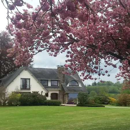 Elegant Villa In Stavelot With Fitness Playroom Villa