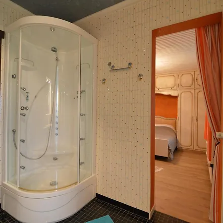 Willa In Stavelot, Liege